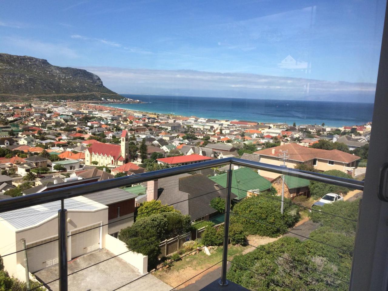 The View Apartments Fish Hoek Exterior photo